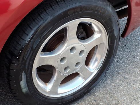 Used 2003 Ford Mustang Coupe RWD image 11