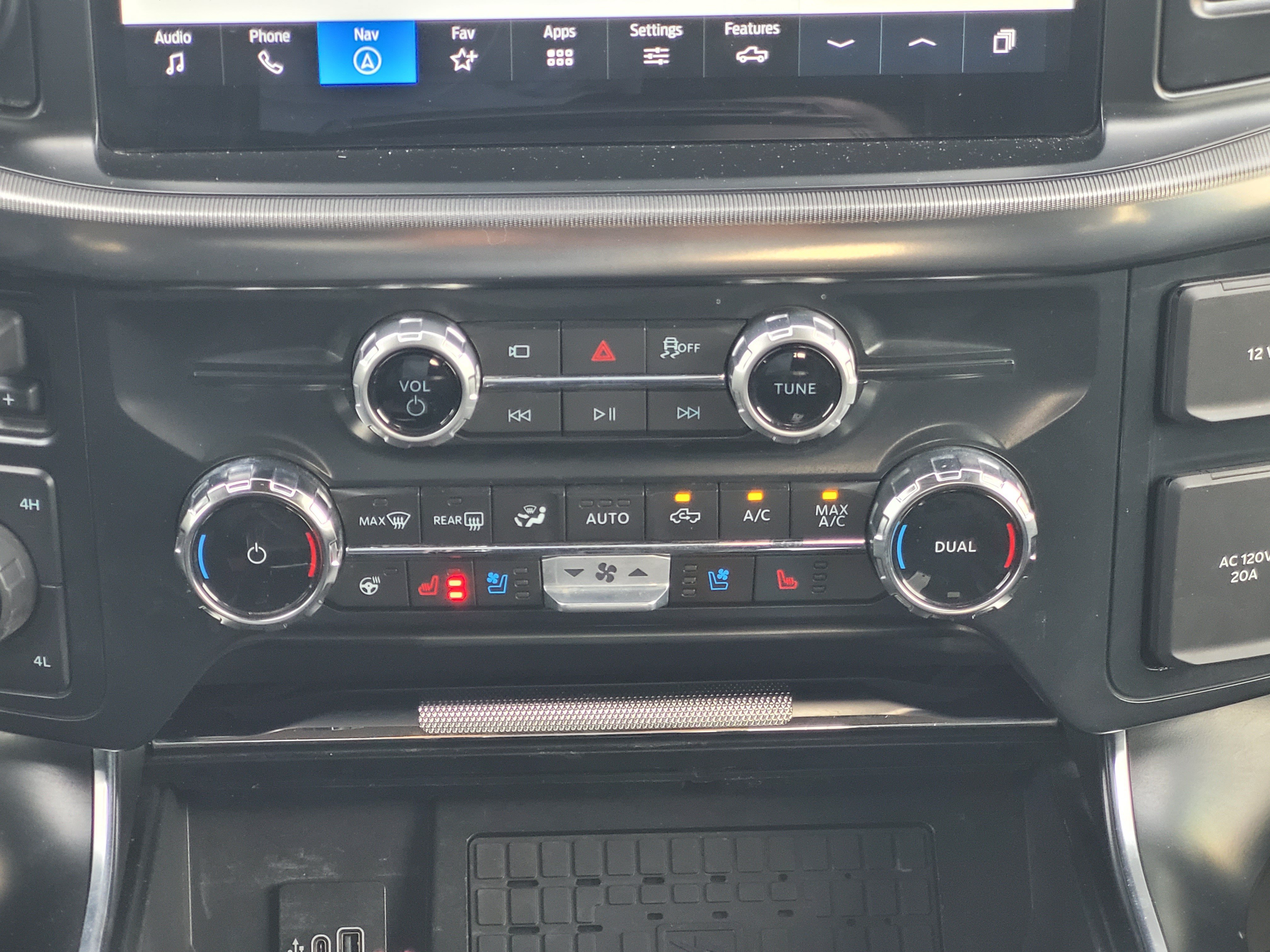 Used 2025 Ford F150 Raptor AWD/4WD image 17