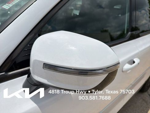 Certified 2021 Kia Telluride SX w/ SX Prestige Package AWD/4WD image 5