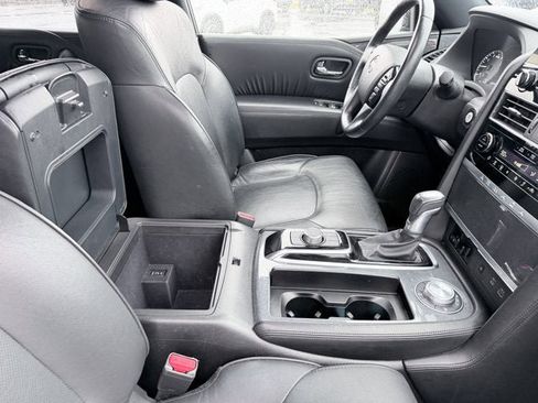 Certified 2023 Nissan Armada SL w/ Midnight Edition Package image 18