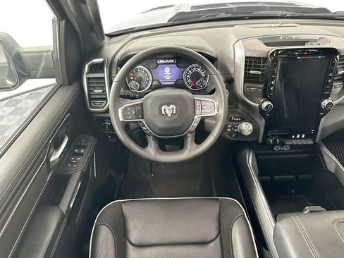 Used 2025 RAM 1500 Laramie w/ Sport Appearance Package AWD/4WD image 11