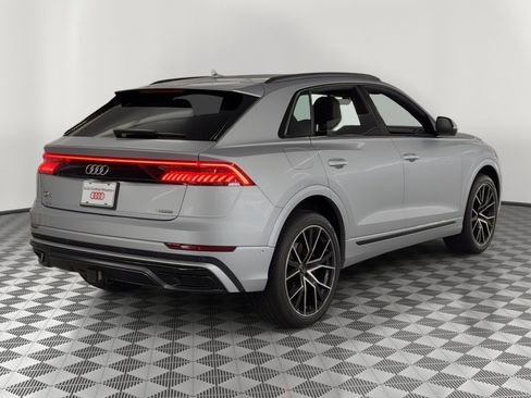 Used 2021 Audi Q8 Premium Plus AWD/4WD image 9