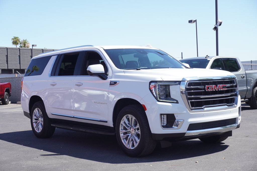 Certified 2023 GMC Yukon XL SLT AWD/4WD image 5