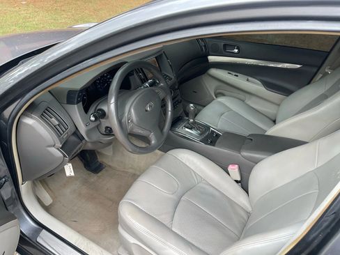 Used 2013 INFINITI G37 Journey w/ Premium Pkg image 11