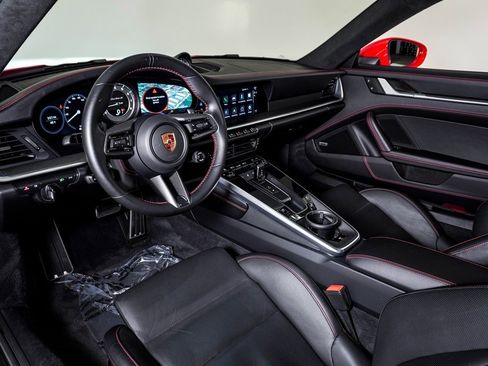 Certified 2022 Porsche 911 Turbo S image 4