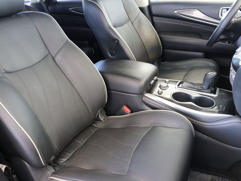 Used 2018 INFINITI QX60 Luxe image 42