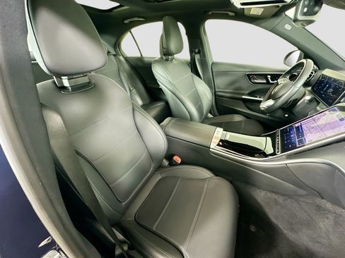 Certified 2024 Mercedes-Benz C 300 4MATIC Sedan image 35