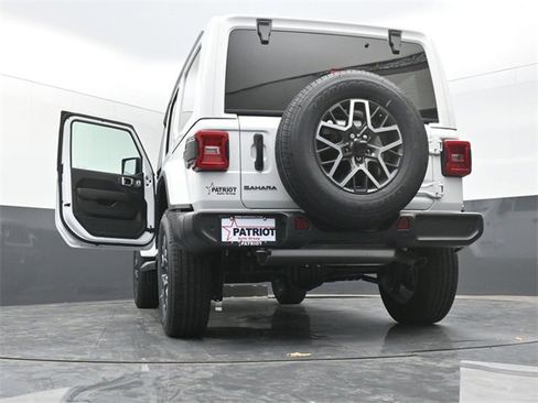 New 2026 Jeep Wrangler Sahara image 40