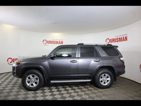 Used 2021 Toyota 4Runner SR5 Premium w/ Moonroof Package image 9