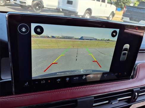 Used 2023 Lincoln Corsair Reserve image 7