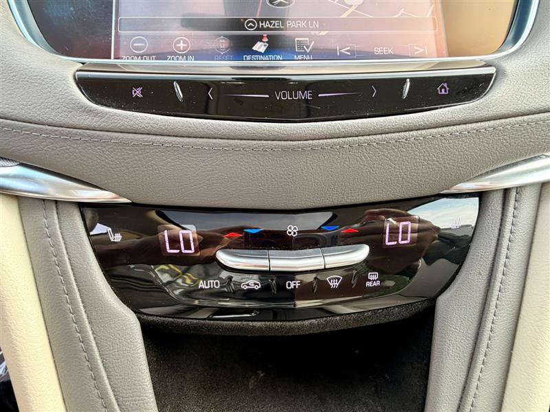Used 2017 Cadillac XT5 Luxury w/ Driver Awareness Package FWD image 23