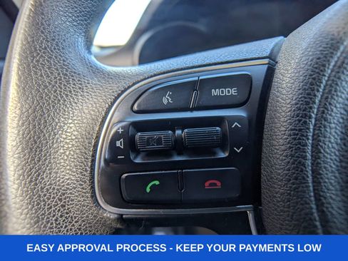 Used 2018 Kia Optima LX image 29