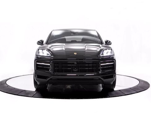 Certified 2026 Porsche Cayenne E-Hybrid Coupe AWD/4WD image 10
