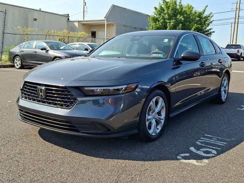 Certified 2023 Honda Accord LX image 3