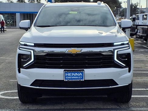 New 2026 Chevrolet Tahoe LS image 2