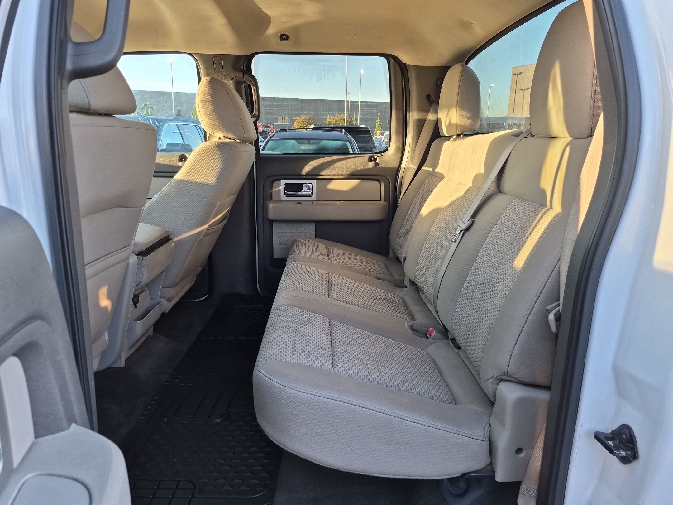 Used 2010 Ford F150 XLT AWD/4WD image 24