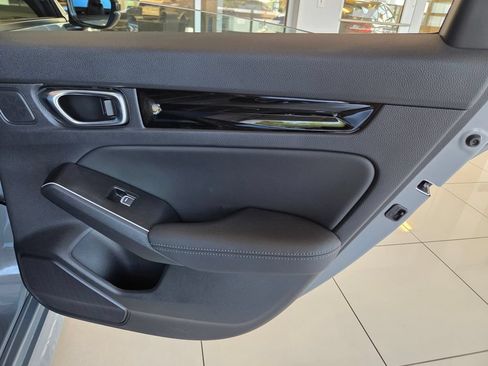 Used 2025 Honda Civic Sport image 22