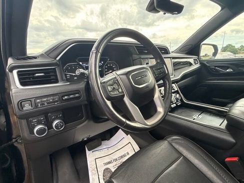 Used 2021 GMC Yukon Denali w/ Denali Premium Package AWD/4WD image 14