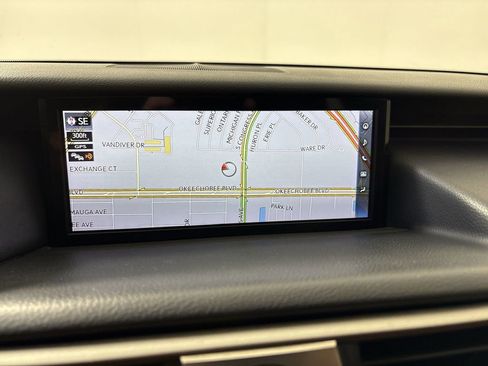 Used 2018 Lexus IS 300 F Sport w/ F Sport Package AWD/4WD image 20