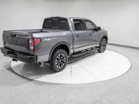Used 2021 Nissan Titan PRO-4X w/ Pro-4x Convenience Package image 32