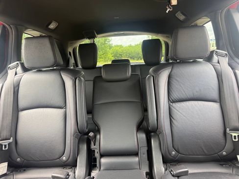 Used 2025 Honda Odyssey Sport-L image 23