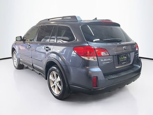 Used 2014 Subaru Outback 3.6R Limited image 5