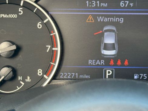 Used 2024 Nissan Altima 2.5 SV image 27