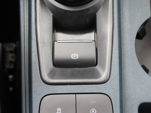 New 2026 Ford Maverick XL AWD/4WD image 34