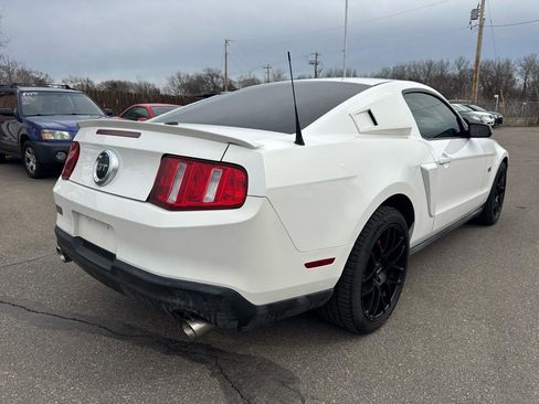 Used 2010 Ford Mustang GT image 5