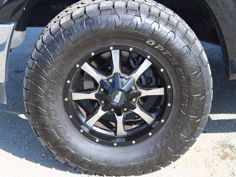 Used 2016 RAM 1500 Laramie w/ Convenience Group AWD/4WD image 8