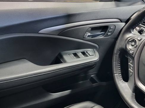 Used 2023 Honda Ridgeline RTL-E image 22
