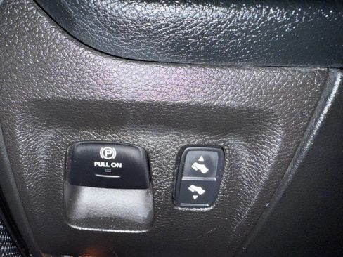 Used 2021 RAM 1500 Big Horn RWD image 25
