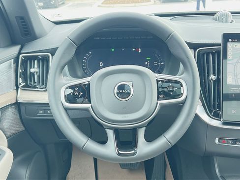 New 2026 Volvo XC90 T8 Ultra w/ Protection Package image 16