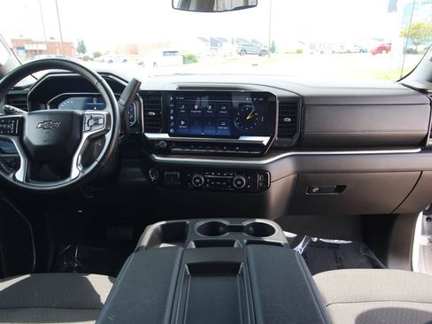 Used 2026 Chevrolet Silverado 1500 RST AWD/4WD image 42