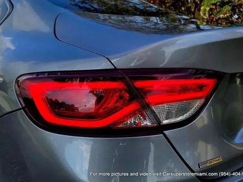 Used 2015 Chrysler 200 S FWD image 38