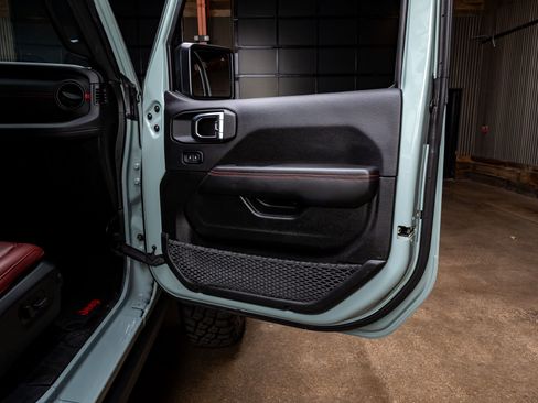 Used 2024 Jeep Wrangler Rubicon 392 image 37