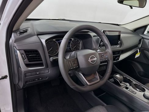 New 2026 Nissan Rogue SV w/ Cold Weather Package AWD/4WD image 14