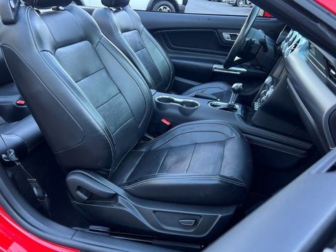 Used 2020 Ford Mustang Premium w/ Equipment Group 201A image 10