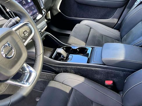 Used 2023 Volvo C40 P8 Recharge Plus AWD/4WD image 19