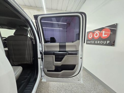 Used 2022 Ford F250 XL w/ Power Equipment Group image 33