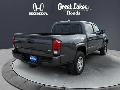 Used 2022 Toyota Tacoma SR image 6