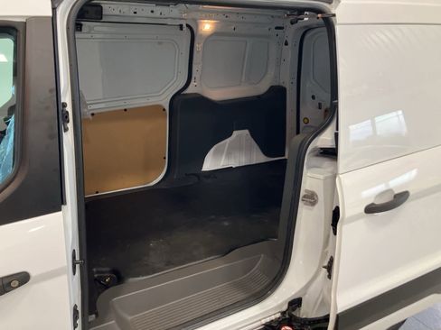 Used 2021 Ford Transit Connect XL image 22