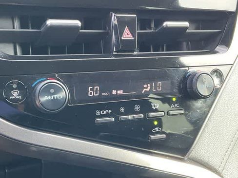 Used 2024 Toyota Camry SE w/ Convenience Package FWD image 22