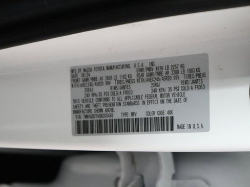 Certified 2025 MAZDA CX-50 AWD 2.5 Turbo w/ Premium Pkg image 40