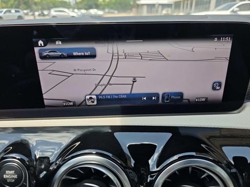 Used 2025 Mercedes-Benz CLA 250 image 9