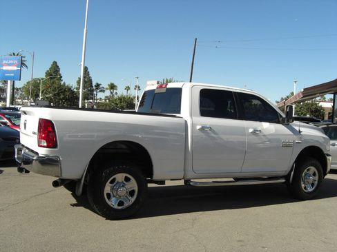 Used 2017 RAM 2500 SLT image 17