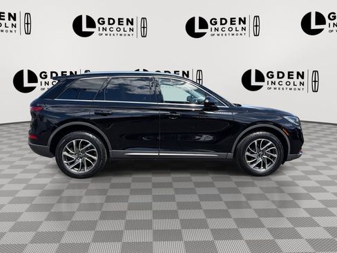 Used 2021 Lincoln Corsair AWD image 9