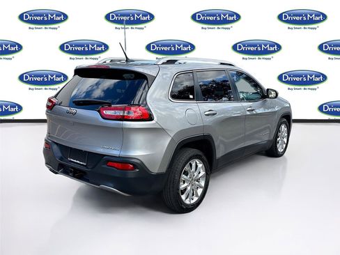 Used 2015 Jeep Cherokee Limited w/ Trailer Tow Group image 8