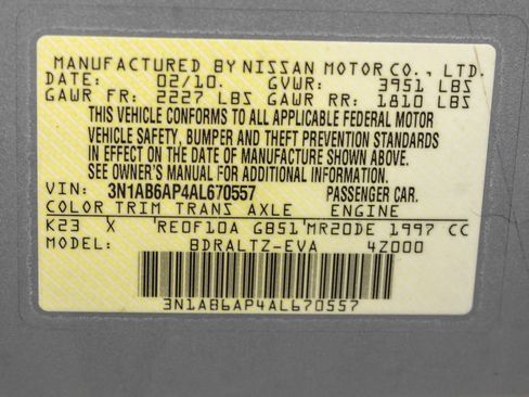 Used 2010 Nissan Sentra 2.0 SR w/ Convenience Pkg image 38