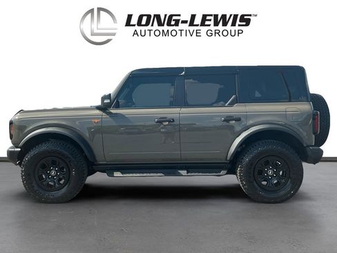 Used 2025 Ford Bronco Badlands AWD/4WD image 2